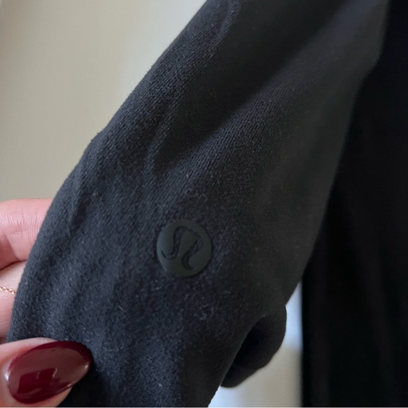 Lululemon Align Joggers - Picture 3 of 4